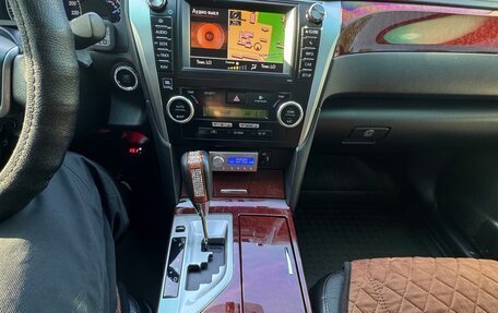 Toyota Camry, 2012 год, 2 200 000 рублей, 17 фотография