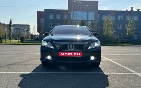 Toyota Camry, 2012 год, 2 200 000 рублей, 34 фотография