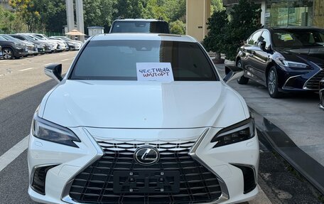 Lexus ES VII, 2025 год, 6 450 000 рублей, 3 фотография