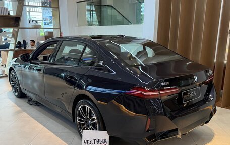 BMW 5 серия, 2025 год, 7 518 000 рублей, 5 фотография