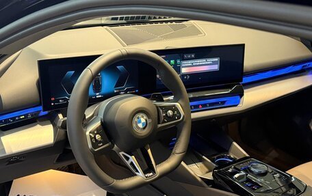 BMW 5 серия, 2025 год, 7 518 000 рублей, 8 фотография