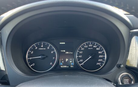 Mitsubishi Outlander III рестайлинг 3, 2015 год, 2 100 000 рублей, 18 фотография