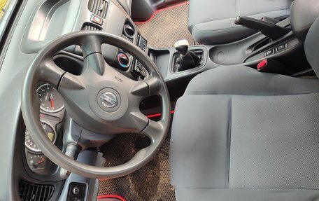 Nissan Almera, 2005 год, 500 000 рублей, 16 фотография
