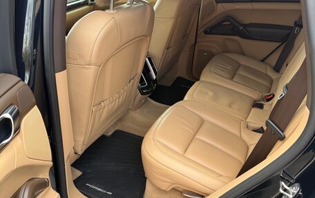 Porsche Cayenne III, 2015 год, 3 490 000 рублей, 7 фотография