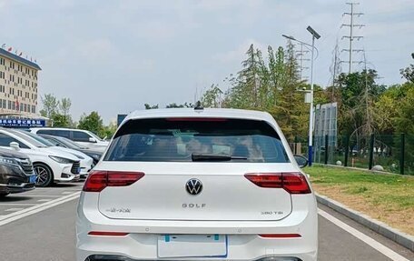 Volkswagen Golf VIII, 2022 год, 2 020 000 рублей, 5 фотография