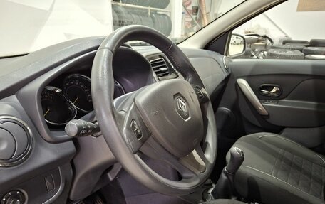 Renault Sandero II рестайлинг, 2017 год, 1 080 000 рублей, 25 фотография