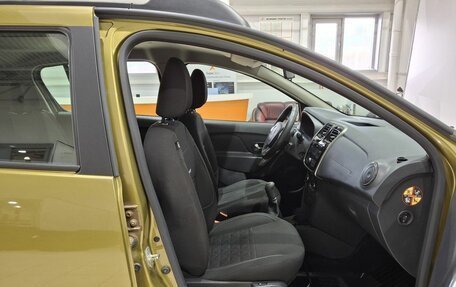 Renault Sandero II рестайлинг, 2017 год, 1 080 000 рублей, 31 фотография