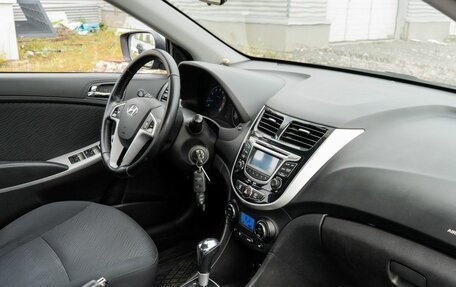 Hyundai Solaris II рестайлинг, 2012 год, 595 000 рублей, 7 фотография