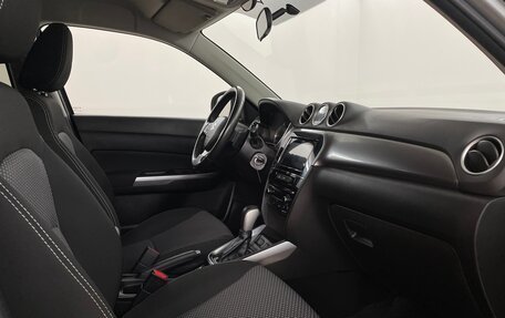 Suzuki Vitara II рестайлинг, 2019 год, 1 985 000 рублей, 12 фотография