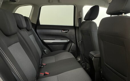 Suzuki Vitara II рестайлинг, 2019 год, 1 985 000 рублей, 13 фотография