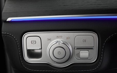 Mercedes-Benz GLS, 2025 год, 20 000 000 рублей, 21 фотография
