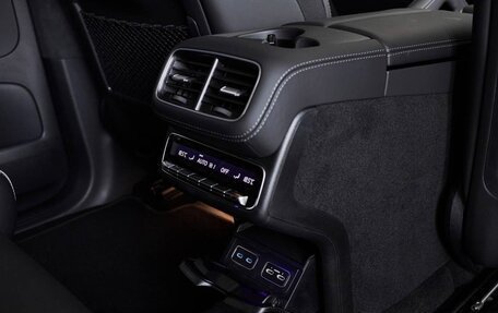 Mercedes-Benz GLS, 2025 год, 20 000 000 рублей, 26 фотография