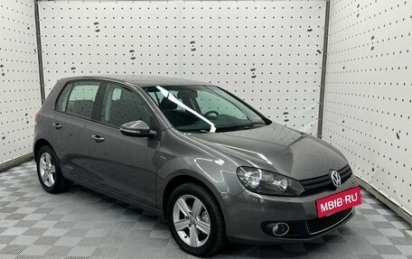 Volkswagen Golf VI, 2010 год, 799 000 рублей, 2 фотография