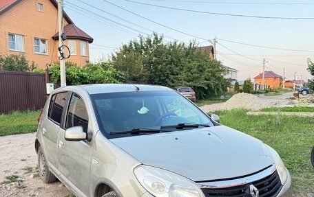 Renault Sandero I, 2010 год, 650 000 рублей, 1 фотография