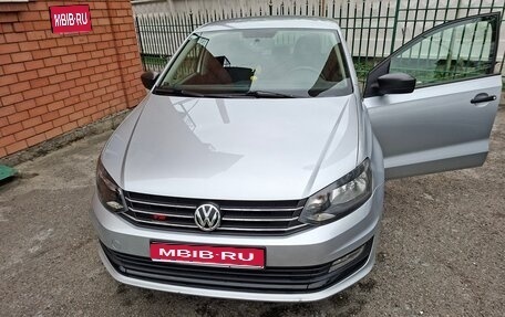 Volkswagen Polo VI (EU Market), 2016 год, 1 250 000 рублей, 1 фотография