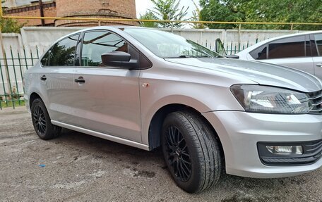 Volkswagen Polo VI (EU Market), 2016 год, 1 250 000 рублей, 2 фотография