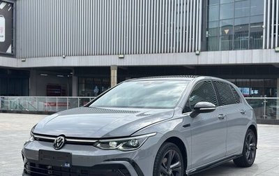 Volkswagen Golf VIII, 2022 год, 2 470 000 рублей, 1 фотография