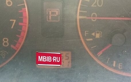 Nissan Avenir II, 2003 год, 285 000 рублей, 5 фотография