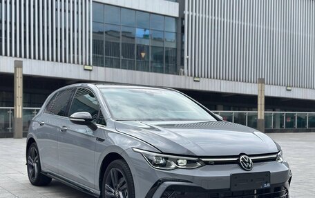 Volkswagen Golf VIII, 2022 год, 2 470 000 рублей, 3 фотография