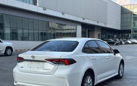 Toyota Corolla, 2022 год, 1 790 000 рублей, 4 фотография