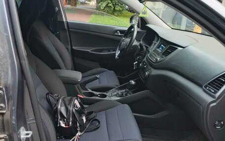 Hyundai Tucson III, 2016 год, 1 400 000 рублей, 5 фотография