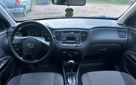 KIA Rio II, 2010 год, 500 000 рублей, 19 фотография