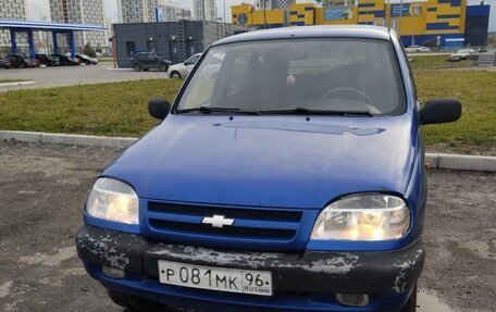 Chevrolet Niva I рестайлинг, 2006 год, 390 000 рублей, 1 фотография