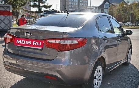 KIA Rio III рестайлинг, 2013 год, 638 950 рублей, 7 фотография