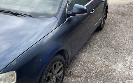 Volkswagen Passat B6, 2007 год, 650 000 рублей, 15 фотография