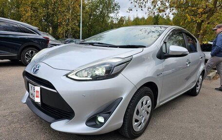Toyota Aqua I, 2018 год, 1 200 000 рублей, 2 фотография