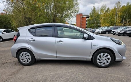Toyota Aqua I, 2018 год, 1 200 000 рублей, 7 фотография