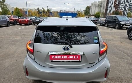 Toyota Aqua I, 2018 год, 1 200 000 рублей, 5 фотография