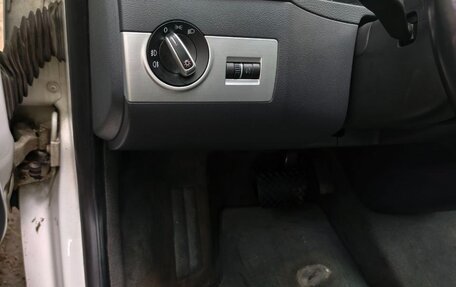 Volkswagen Multivan T5, 2012 год, 1 500 000 рублей, 13 фотография