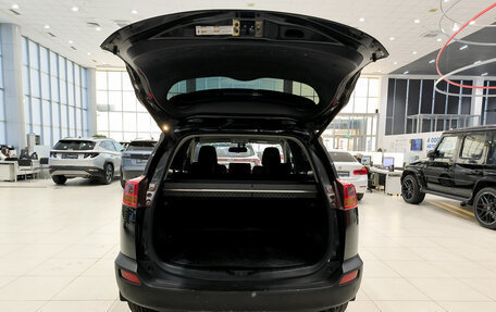 Toyota RAV4, 2014 год, 1 890 000 рублей, 12 фотография