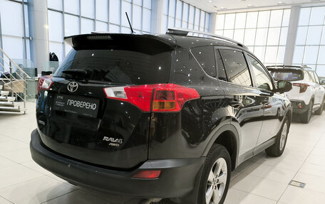 Toyota RAV4, 2014 год, 1 890 000 рублей, 6 фотография
