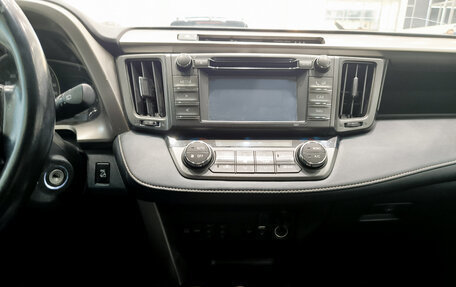 Toyota RAV4, 2014 год, 1 890 000 рублей, 18 фотография