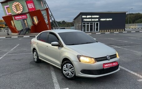 Volkswagen Polo VI (EU Market), 2013 год, 600 000 рублей, 1 фотография