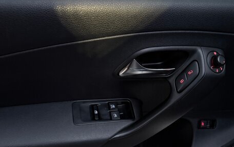 Volkswagen Polo VI (EU Market), 2013 год, 600 000 рублей, 9 фотография