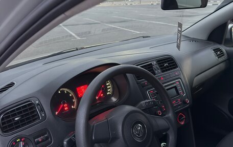 Volkswagen Polo VI (EU Market), 2013 год, 600 000 рублей, 8 фотография