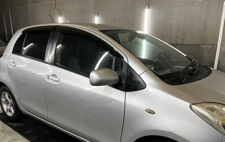 Toyota Vitz, 2005 год, 570 000 рублей, 4 фотография