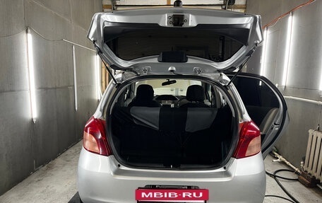 Toyota Vitz, 2005 год, 570 000 рублей, 12 фотография