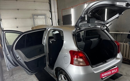 Toyota Vitz, 2005 год, 570 000 рублей, 10 фотография