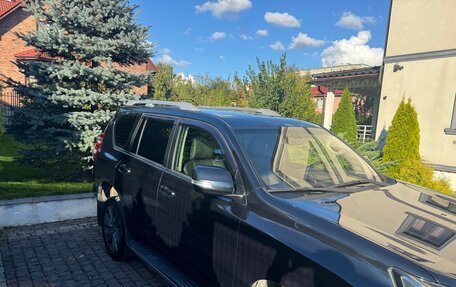 Toyota Land Cruiser Prado 150 рестайлинг 2, 2014 год, 3 400 000 рублей, 3 фотография