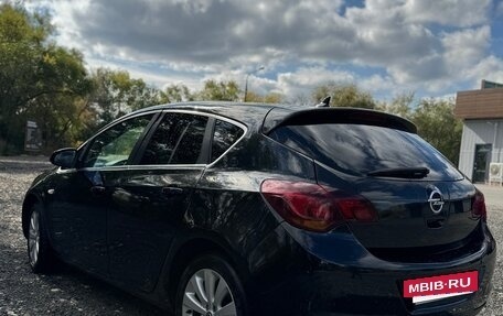 Opel Astra J, 2011 год, 650 000 рублей, 7 фотография