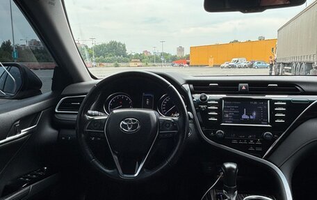 Toyota Camry, 2020 год, 2 500 000 рублей, 6 фотография