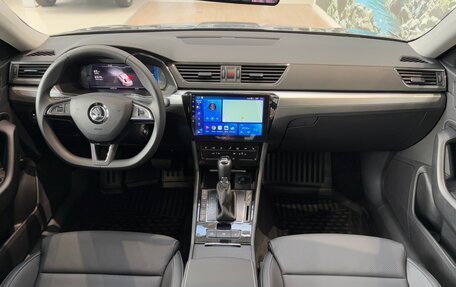 Skoda Superb III рестайлинг, 2025 год, 4 000 000 рублей, 13 фотография