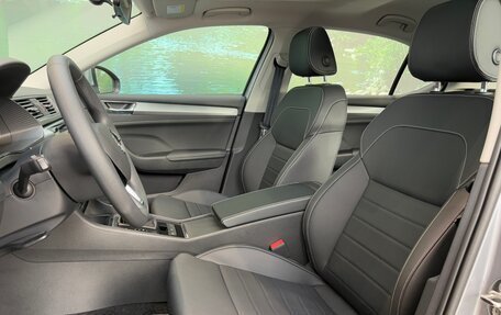 Skoda Superb III рестайлинг, 2025 год, 4 000 000 рублей, 11 фотография