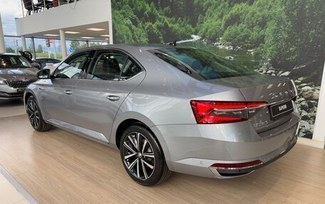 Skoda Superb III рестайлинг, 2025 год, 4 000 000 рублей, 6 фотография