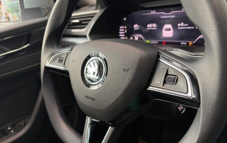 Skoda Superb III рестайлинг, 2025 год, 4 000 000 рублей, 18 фотография