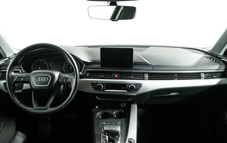 Audi A4, 2018 год, 2 249 700 рублей, 13 фотография